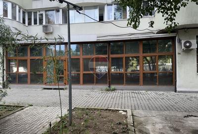 Spațiu comercial, de 304 mp, în Grivița