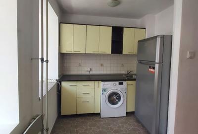 ÎÎnchiriez garsoniera - Zona Păcii - 4