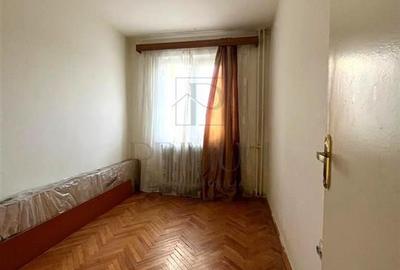 GIROCULUI - 4 CAMERE - ETAJ 1 - BLOC IZOLAT - 2 BALCOANE - ZONA PADURICE - 12