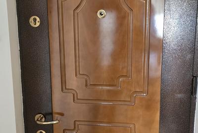1 Mai - Clucerului, 2 camere, etaj 10, proaspat renovat €490 - 13