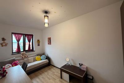Apartament spațios cu 3 camere- mobilat și utilat- zona Sc. Gen. Andrei Saguna - 17