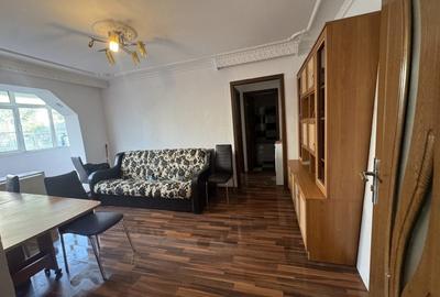 Apartament cu 2 camere de inchiriat-sala sportului - 1