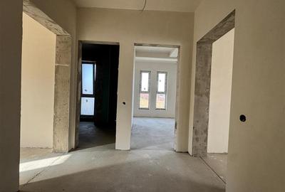 Casa Unifamiliala  Parter + Etaj , situata in Floresti! - 10