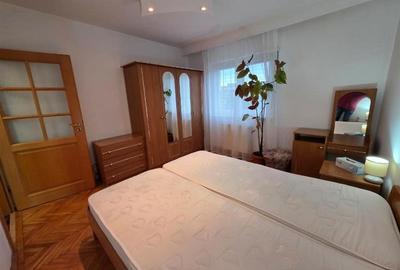 Apartament 3 camere decomandat etaj intermediar  Racadau - 4