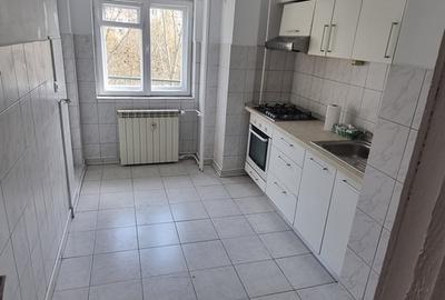 Apartament 3 Camere,Unirii,bl.1995,et.2/7,DECOMANDAT,2 bai,2 balcoane,boxa,Liber - 5
