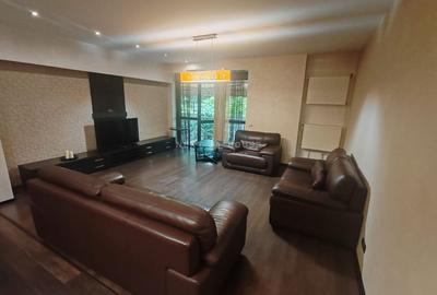 Apartament cu 3 camere decomandat, mobilat în Drumul Taberei