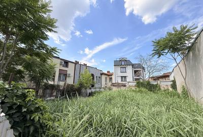 APARTAMENT 67 mp UTILI , 3 CAMERE DECOMANDATE -ZONA CEBTRALA - 21