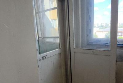 2 Camere - De renovat - Bloc Anvelopat - 1977 - Colentina - 15