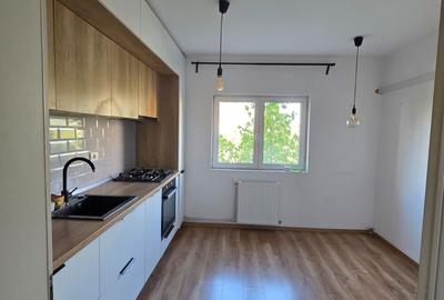 Apartament cu 2 camere decomandat în Vitan Mall
