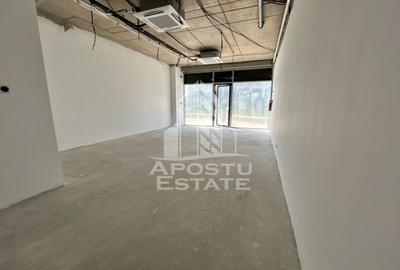 Spațiu comercial, de 51 mp, în Central