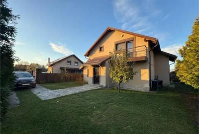 Casă individuală cu 5 camere în Stupini