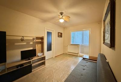 Apartament cu 2 camere nedecomandat, mobilat în Dacia