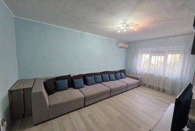 Vanzare Apartament 3 camede decomandat - 2