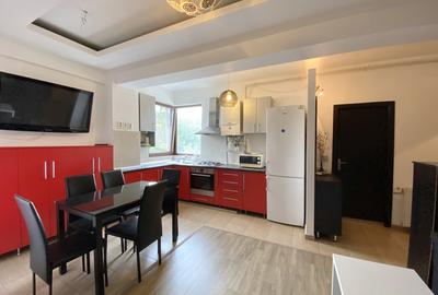 Apartament cu 3 camere semidecomandat, mobilat în Plopilor