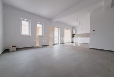 Duplex cu 4 camere în Moșnița Nouă