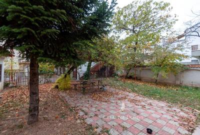 Domenii - Apartament in vila, cu garaj, 4 locuri de parcare, curte - 16