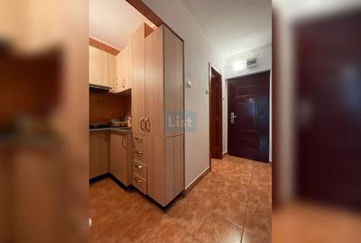 Garsonieră  Zona Victoria, Reșița | Etaj 1 - 11