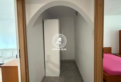Apartament cu 2 camere decomandat în Gară