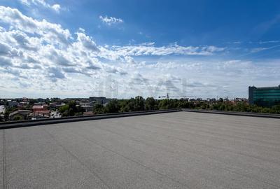 Apartament cu 7 camere decomandat în Pipera