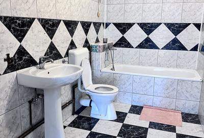 CASA DE INCHIRIAT I 4 CAMERE I 2 BAI I BUCATARIE I CETATE I NEMOBILATA - 9