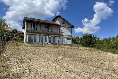 Casa de vanzare in localitatea Malcoci - 24