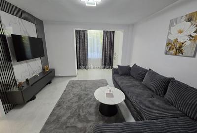 INCHIRIERE apartament modern 3 camere in zona Cina - 1