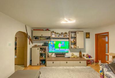 3 camere I Bloc reabilitat I Comision 0 - 3