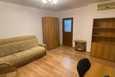 Tineretului Parc, bloc mixt, 40mp, balcon. - 2