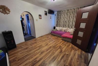 Apartament 3 camere, în Țiglina 3 - 6