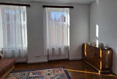 Apartament 2 camere, 76 mp, mobilat, parcare, centrul istoric - 9