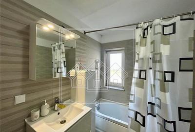 Apartament cu 2 camere, decomandat + balcon, 2 locuri de parcare - 11