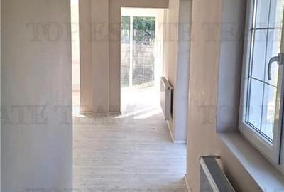 For Sale/Villa Family/Complex Privat/Lac/Crevedia - 3