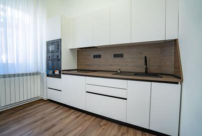 Casă individuală cu 2 camere în Central