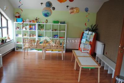 Casă individuală cu 8 camere în Calea București