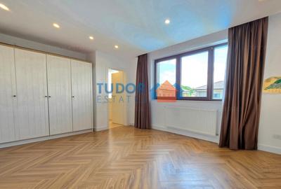 Fully Renovated 7 Bedroom Villa in Oxford Gardens with Private Swimming Pool - 21
