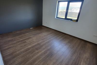 Complex 23 Case individuale in Cristian, 550 mp teren, caramida+beton - 8
