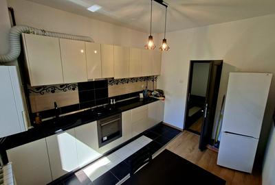 3 camere Trivale , RENOVAT / Parcare , mobilat / utilat ! - 6