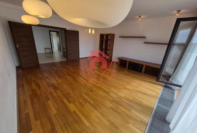 Apartament cu 4 camere decomandat, mobilat în Iancu Nicolae