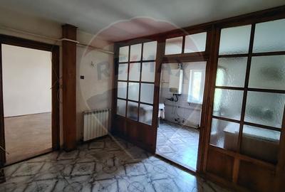 Apartament cu 3 camere str. Alexandru Vlahuta - 1