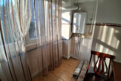 CENTRU ANASTASIE PANU 3 CAMERE DECOMANDAT 70 MP BLOC PE CADRE  COD 162848 - 2
