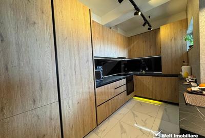 Apartament 3 camere, ultrafinisat, mobilat si utilat, panorama unica ! - 11