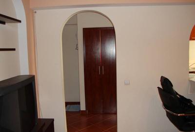 Apartament 2 camere cu centrala proprie - 12