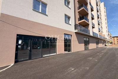 Spațiu comercial, de 556.6 mp, în Florești