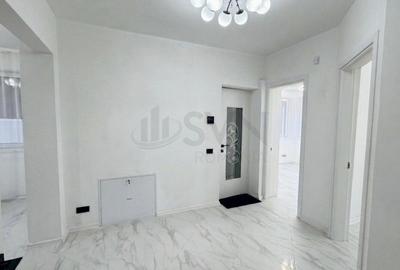 Apartament cu 5 camere semidecomandat în P-ța Romană