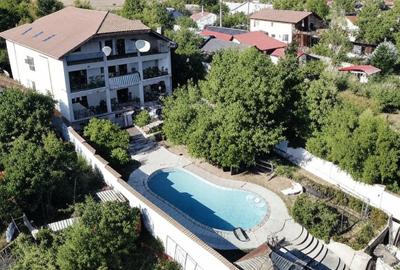 Casă individuală cu 8 camere în Tâncăbești