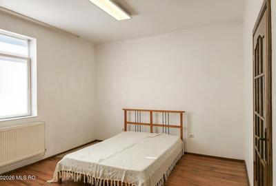 Lunei - Ion Neculce, 2 Apartamente. Mansarda 157 mp. Anexe, Lot 475 mp - 22