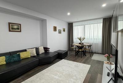 Apartament cu 2 camere decomandat, mobilat în Băneasa