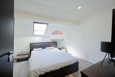 Vânzare apartament 4 camere, acces auto - parcare, Central - Cuza Vodă - 17