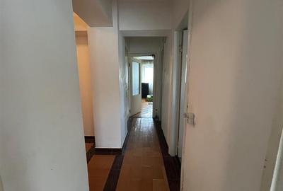 Apartament cu 4 camere de vanzare, zona Teatru - 9