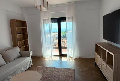 Apartament cu 2 camere decomandat în Galata